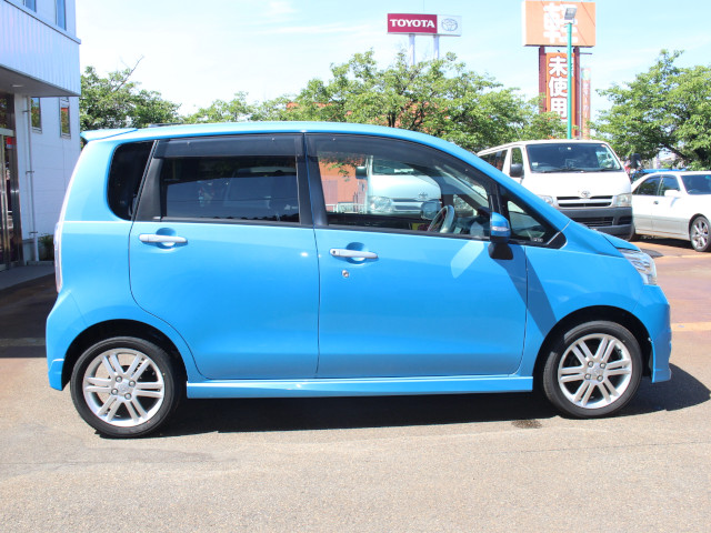 ステラカスタム 中古車 ポケットカーズ 公式 新潟市と三条市で軽未使用車 新古車 中古車の専門店